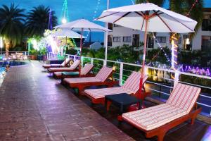 Fotografie z fotogalerie ubytování Arthitaya Green Nature Hotel & Lakkhana Poolside Resort v destinaci Pattaya North