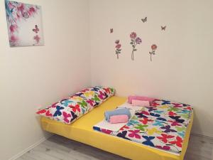 Galería fotográfica de Apartment Leptir en Podstrana 29 fotos más