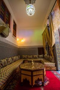 Posezení v ubytování Riad Tahra & Spa