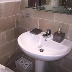 Ένα μπάνιο στο Appartamento Annamaria