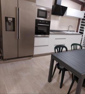 Dapur atau dapur kecil di T1 BIS RDC Carayou Marina Pointe du Bout