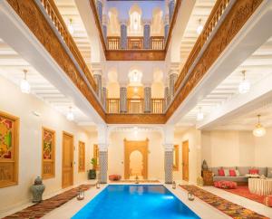 Bazén v ubytování Riad Atlas Palace & SPA nebo v jeho okolí