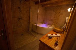 Ванна кімната в Le Bacchu Ber