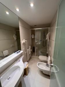 Bagno di Hotel Daniel & Ristorante Cocchi