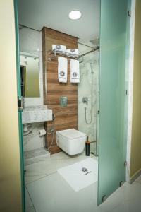 MAGNIFIQUE HOTEL的一间浴室