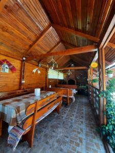 Gallery image of Casa ALINA ȘI ANDREEA in Arieşeni