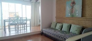 A seating area at Atico Amistad