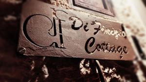 Certifikát, hodnocení, plakát nebo jiný dokument vystavený v ubytování Di Finizio_Cottage