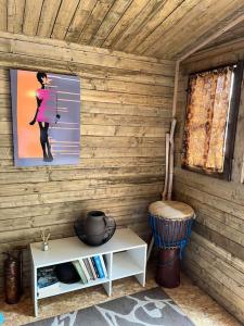 Gallery image of Chalet dans notre jardin in Parigné