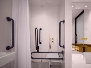 Koupelna v ubytování Nobu Hotel London Shoreditch