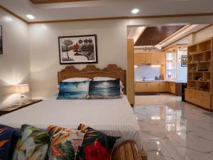 Posezení v ubytování 3BR Oceanfront Vacation House in Lila, Bohol