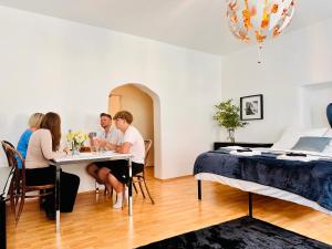 Hosté ubytování Schöne Ferienwohnung