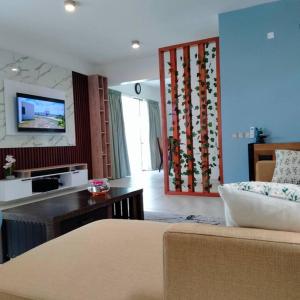 Μια τηλεόραση ή/και κέντρο ψυχαγωγίας στο Vipingo budget stay