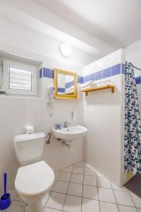 Koupelna v ubytování Hotel Kačenka