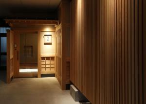 Foto dalla galleria di Takayamaan 高山駅徒歩3分 古い町並み徒歩5分のベストロケーション 2バスルーム3寝室で広々快適 a Takayama