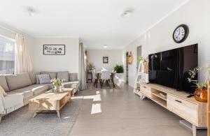 TV a/nebo společenská místnost v ubytování deluxe double room