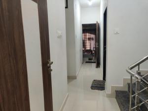 Fotografie z fotogalerie ubytování Luxurious 4BHK Bunglow v destinaci Porbandar