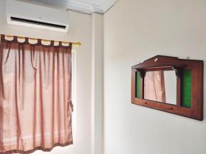 Fotografie z fotogalerie ubytování Happy Syariah Hotel near Jombor Mitra RedDoorz v destinaci Sleman