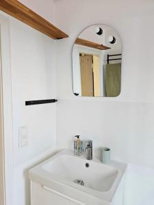 Fotografie z fotogalerie ubytování Dachnest mit Terasse & Sauna v destinaci Oerlinghausen