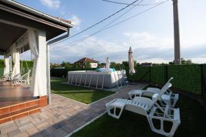 Imagen de la galería de Green Art House, en Kovilovo