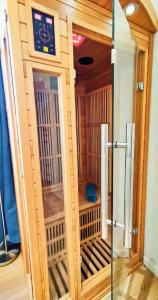 Fotografie z fotogalerie ubytování 2 chambres Centre Chateaubriant Sauna v destinaci Chateaubriant