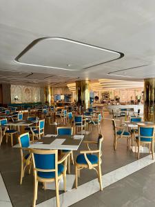 Εστιατόριο ή άλλο μέρος για φαγητό στο Duplex in a 5 star hotel La Vita