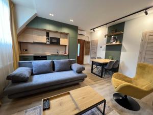 O bucătărie sau chicinetă la VIP Home vendégház Miskolctapolca