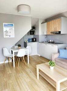 Dapur atau dapur kecil di Apartamenty Prywatne w Stegna Forest