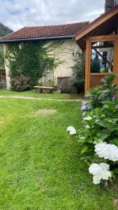 Zahrada ubytování Gîte de la Mésange