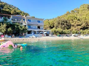 Galeriebild der Unterkunft Robinson Edita in Bogomolje