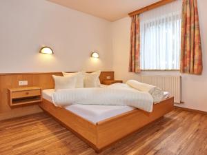 Posteľ alebo postele v izbe v ubytovaní Apartment Sonnberg-1 by Interhome