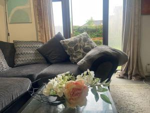 Ảnh trong thư viện ảnh của Private apt close to train station ở London