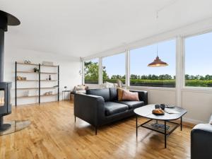 Posezení v ubytování Holiday Home Simon - 1km from the sea by Interhome
