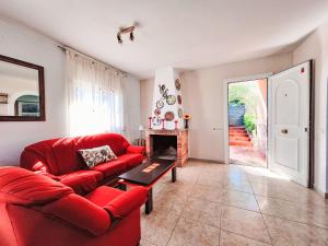 Χώρος καθιστικού στο Holiday Home Panoramic by Interhome