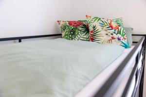 Ένα ή περισσότερα κρεβάτια σε δωμάτιο στο Heimbi-Home No 1 4-6Pers EuropaPark E Ladestation