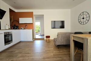 Fotografie z fotogalerie ubytování Le P'tit Patio, Terrasse privative. v destinaci Lanester