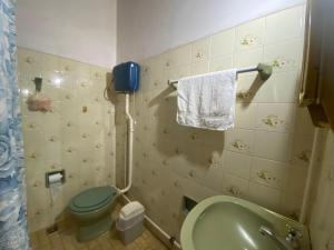 Un baño de Villa Morra house III