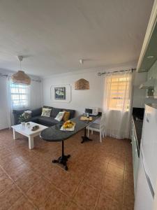 Kuchyň nebo kuchyňský kout v ubytování Vivienda vacacional Roque Puerto Naos + 9 fotografií