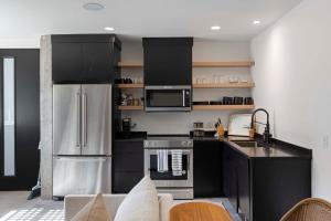 Kuchyň nebo kuchyňský kout v ubytování Zion Loft Unit 5