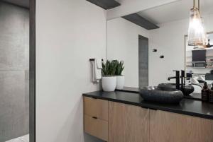 Kuchyň nebo kuchyňský kout v ubytování Zion Loft Unit 5