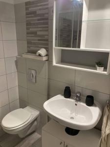 Tulutu Apartman 6720 Szeged, Feketesas utca 24-26 kép - 2