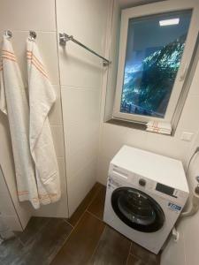 Φωτογραφία από το άλμπουμ του 6 Zimmer Apartment Baden-Baden στο Μπάντεν-Μπάντεν