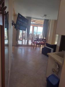 Afbeelding uit fotogalerij van Shipka Comfort like home in Chernomorets +90 foto's