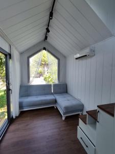 Postel nebo postele na pokoji v ubytování Dikili ZeyTiny House