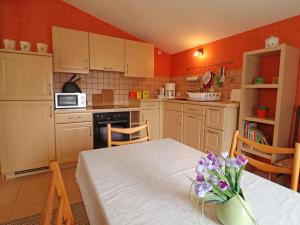 Η κουζίνα ή μικρή κουζίνα στο Bright Retreat in Wendelstorf