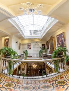 Foto da galeria de Hotel España Lima Peru em Lima