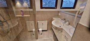 Koupelna v ubytování Renatas Ferienwohnung ISABEL