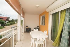 Photo de la galerie de l'établissement Appartement T2 très cosy, à Cayenne 7 autres photos