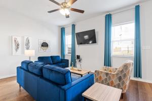 Televisyen dan/atau pusat hiburan di Irving Townhouse