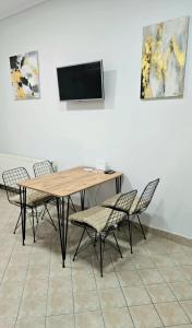 TV a/nebo společenská místnost v ubytování Apartman SPLENDID